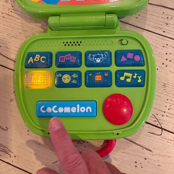 CoComelon Sing and Learn Laptop Toy - Picture 4 of 8